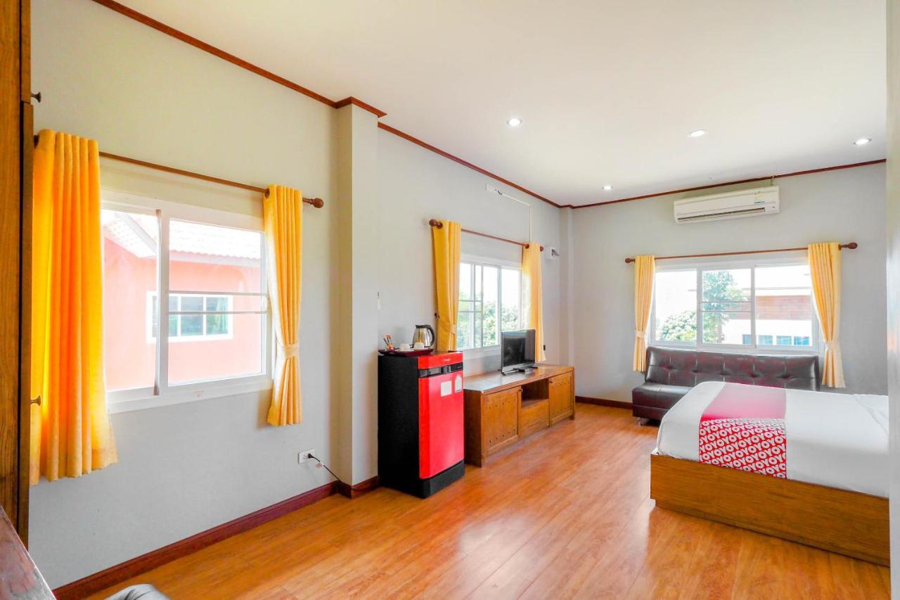 Oyo 748 Pada Homestay Му Сі Екстер'єр фото