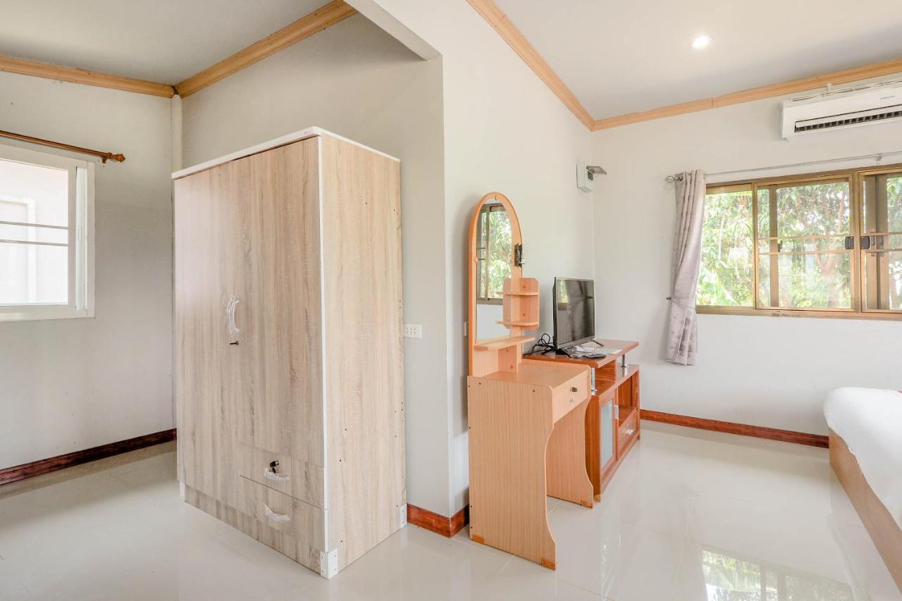 Oyo 748 Pada Homestay Му Сі Екстер'єр фото