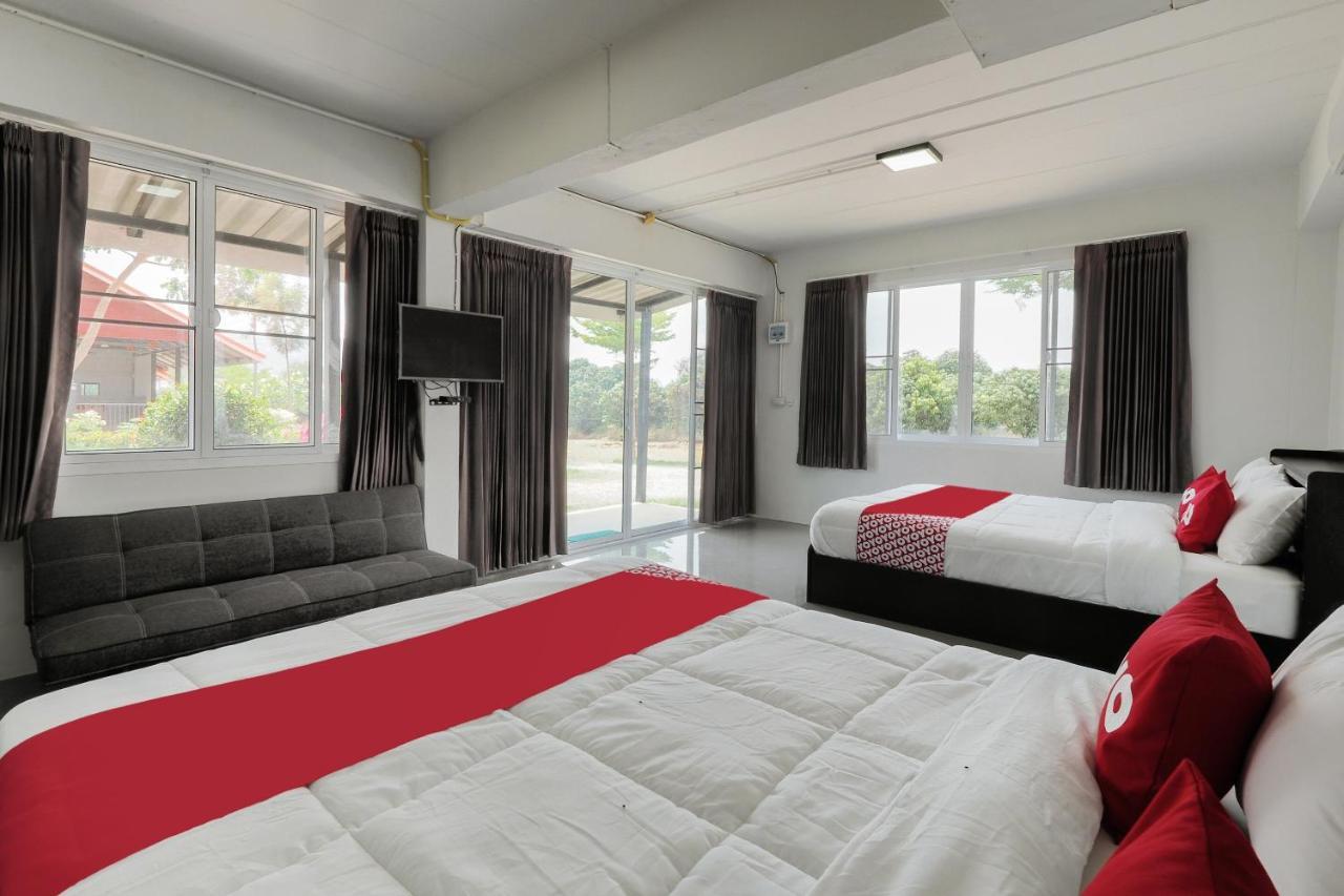 Oyo 748 Pada Homestay Му Сі Екстер'єр фото