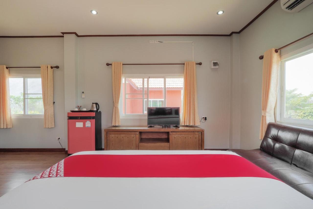 Oyo 748 Pada Homestay Му Сі Екстер'єр фото
